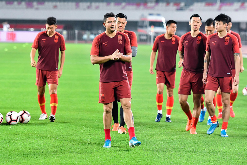 2019年10月9日，中国男足训练备战。 本文图片 视觉中国