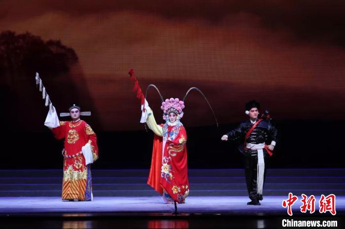 中国戏曲学院表演系多剧种办学10年硕果累累