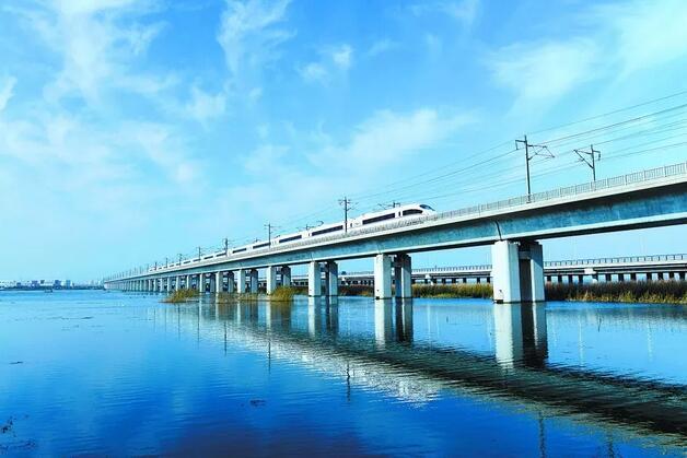 图片来源：中国铁路官方微信