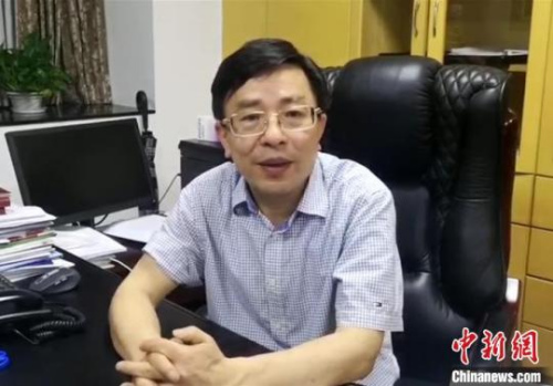 全国政协委员、湖南省政协副主席赖明勇。　刘曼 摄