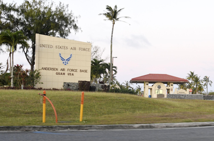 美国关岛美军空军基地37人感染新冠病毒