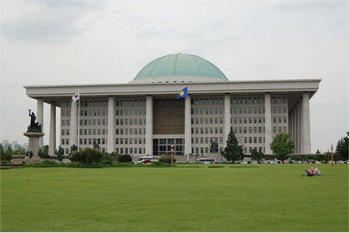 韩国国会大厦。