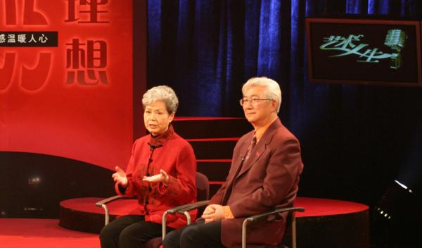 2005年，沈力和陈铎一起上节目聊中国电视事业的发展。