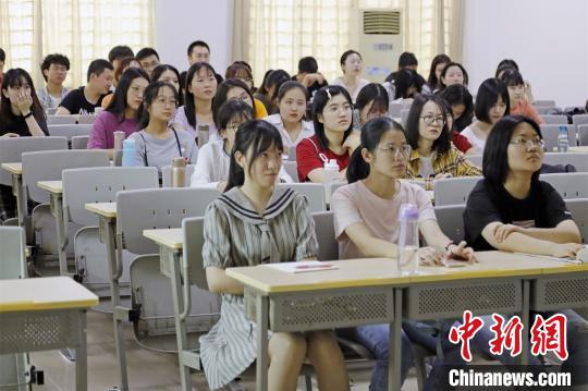 中国侨网9月7日，华侨大学2020年秋季学期正式开学。　刘沛　摄