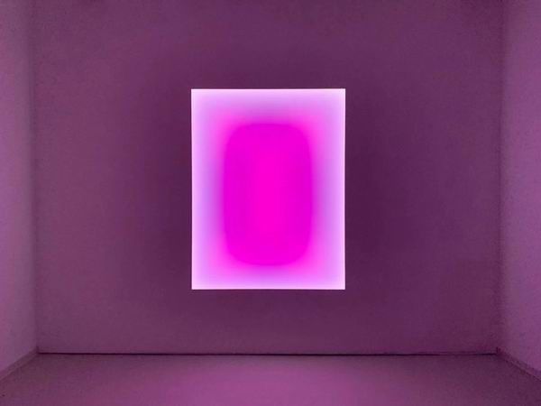 詹姆斯·特瑞尔，《梭伦，中型矩形玻璃》