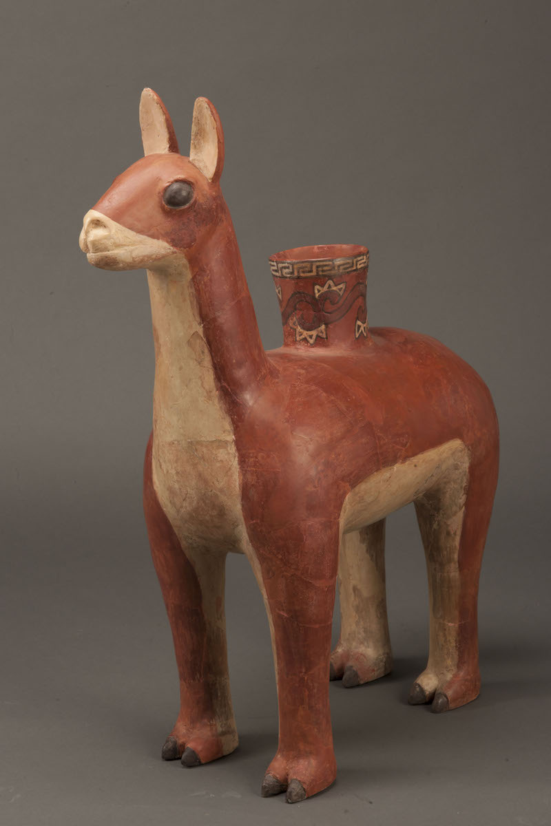 大羊驼形彩陶容器 瓦里文化（公元650年至1000年）