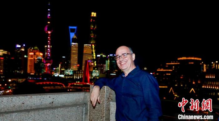 柯瑞斯在上海。受访者供图