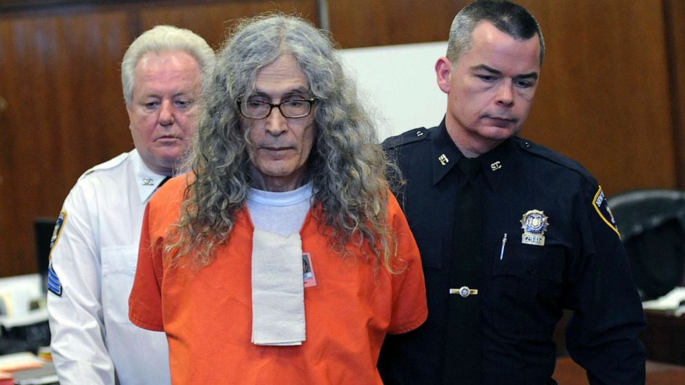 PHOTO: In this Jan. 7, 2013, file photo, convicted serial killer Rodney James Alcala appears in court in New York.