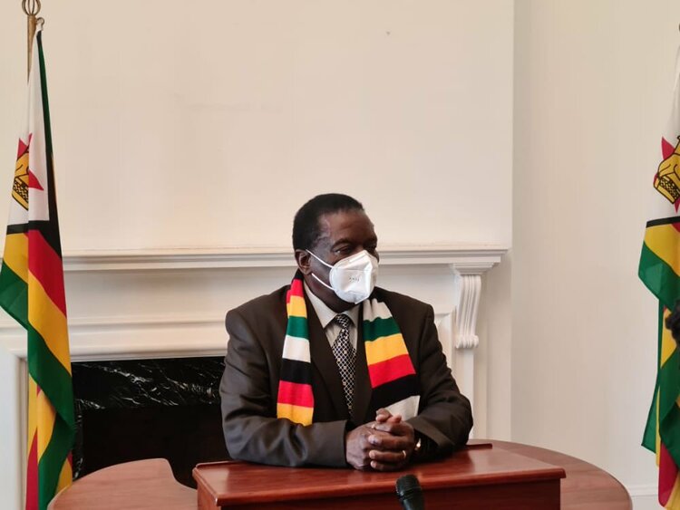 津巴布韦疫情缓解 总统宣布放宽部分限制措施