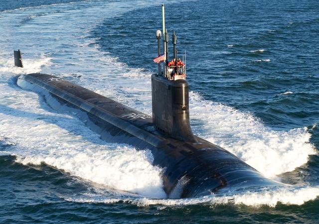 美国弗吉尼亚级攻击核潜艇。  seaforce-online 图