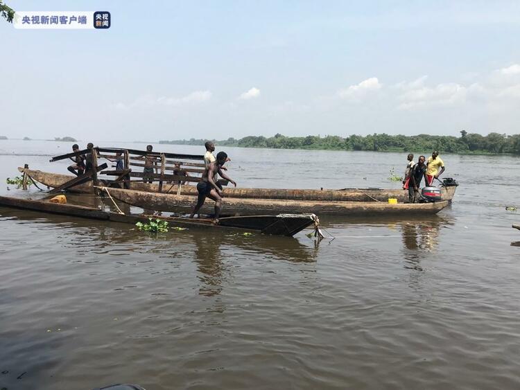 刚果（金）沉船事故造成至少50人遇难