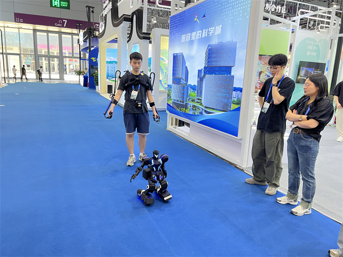 科技与文化双向奔赴助力文化产业高质量发展 科技与文化双向奔赴助力文化产业高质量发展