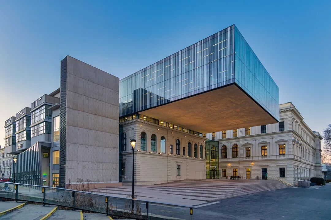 Free University Library Building photo and picture